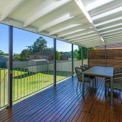 Poppi's Paradise - 5 Minutes Walk to the Beach