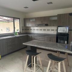 Tu refugio de lujo en Cuenca!