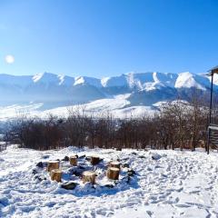 Dez Guest House, Margahovit, Lori