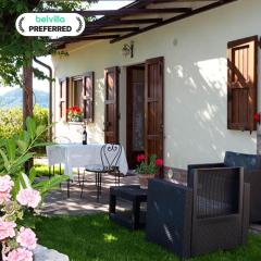 Farmhouse in Monte Santa Maria Tiberina with garden