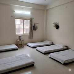 Shri Ram Yatri Niwas