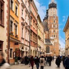 500 Year House - Kraków Old Town - Historic Apartments by Staymoovers