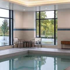 Hyatt Place Toronto Airport