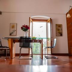 La finestra sulla piazza