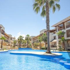 Seaside Luxury 3BR With Pool & Private Beach Access