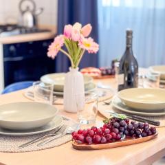 Liam Leo Suite by Ca-Sa Check