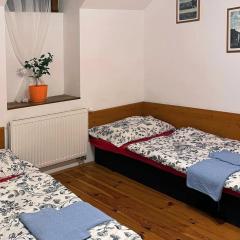 Penzion a restaurace U Zvonku