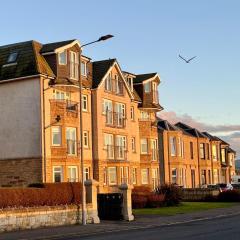 Caledonia by the Sea - Seaside Comfort