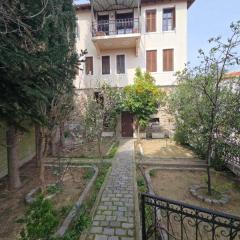 Αρχοντικό Ταξιαρχών