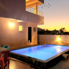 ll EMPYREAN STAY ll SUPREME VILLA ll 3BHK II PVT POOL II MINI BAR AREA II AC