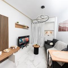 Modern City Nest Kanari - Stylish Apartment with Balcony & Fast WiFi