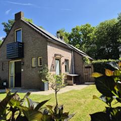 Cozy No 3 Houtkachel, Hottub en Airco