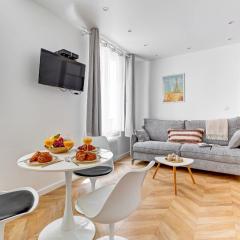 BnBNova - 1BR - Eiffel Tower & Champ de Mars