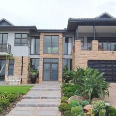 Luxury Seabreeze Villa with private pool and views