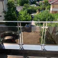 Luxury Lazar Towers Palas Mall Area