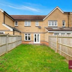 Bracknell - Garden Parking 2Bed