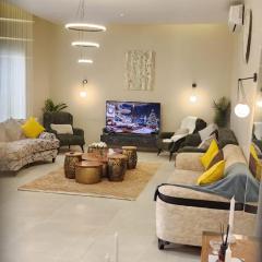 Pool Chalet W Green Garden & BBQ Relax