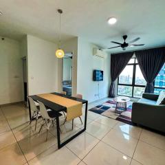 Kenwingston Cyberjaya 2BR Apartment 4 Pax Wi-Fi Free Parking