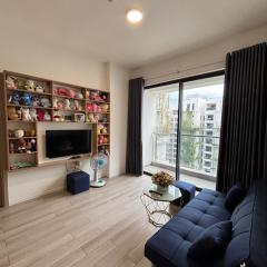 Fully Furnished 2 BEDROOM-2 BATHROOM Masteri Luxury Apartment