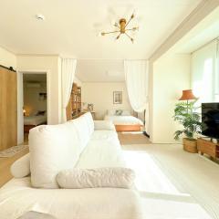 WarmStay Yongsan Central Seoul Family Home