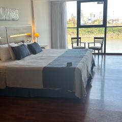 Puerto Amarras Hotel & Suites