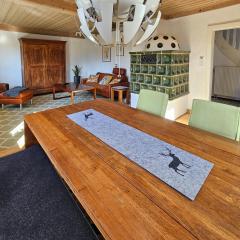 Landhaus mit Kachelofen - Nähe Skigebiete Brauneck Garmisch und Zugspitze