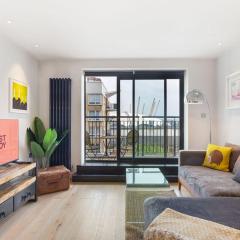 GuestReady - Cozy stay with Balcony in London E14