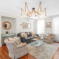 Coates Townhome 3BR Historic Home Near Mystic Seaport