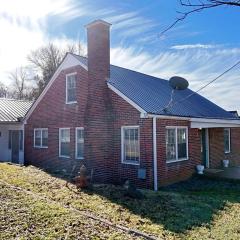 The Copper Cottage on Main