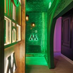 Themed 15BR Mansion - Near Parks