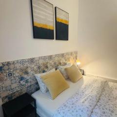 Frank's House & Happy BELEM