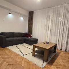 Shakespeare Central Apartment