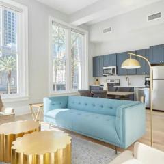 Sleeps 26 Entire 4th Floor in Prime Location The Harlequin by AvantStay