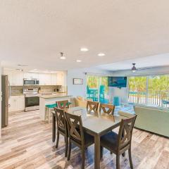 Direct Beach Access Sleeps 10 King Bed 33 Heated PoolSpa 108