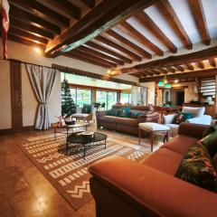 Lou Cantou sur Lunain-Piscine & SPA nordique