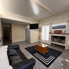 Los Álamos - Casa moderna y amplia