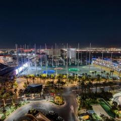 MGM Signature-15-802 1Br 2Ba F1 Pits View Balcony