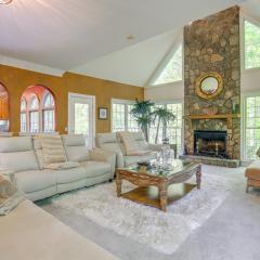 3 Mi to Roswell Riverwalk Spacious Getaway!