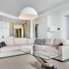 Stylish Two-Bedroom High-Rise Condo With City and Ocean Views