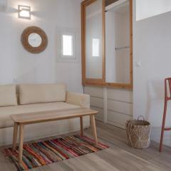 Casa Poco, 150 meters from Ornos Beach