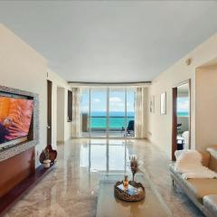 Bright Three-Bedroom Condo With Ocean View and Res