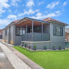 Family Friendly - 5 Mins To Beach