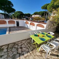 Escapada a 400m de la playa con piscina común en L'Escala - HISP-236-178