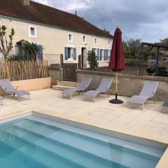 Grande maison avec piscine privée, parking et animaux acceptés - FR-1-616-505