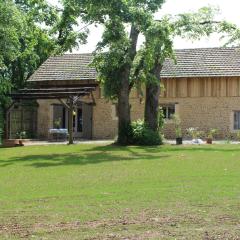 Gîte paisible avec jardin privé et animaux acceptés - FR-1-616-513