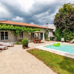 Maison avec piscine partagée proche de Périgueux - FR-1-616-528