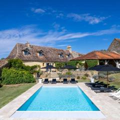 Large 16Th Century Farm Estate In Dordogne