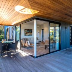 Moa 30 Runga - Stay Waiheke