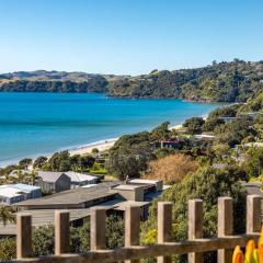 Wavesong - Stay Waiheke