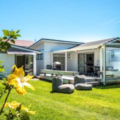 Bach 14 - Stay Waiheke